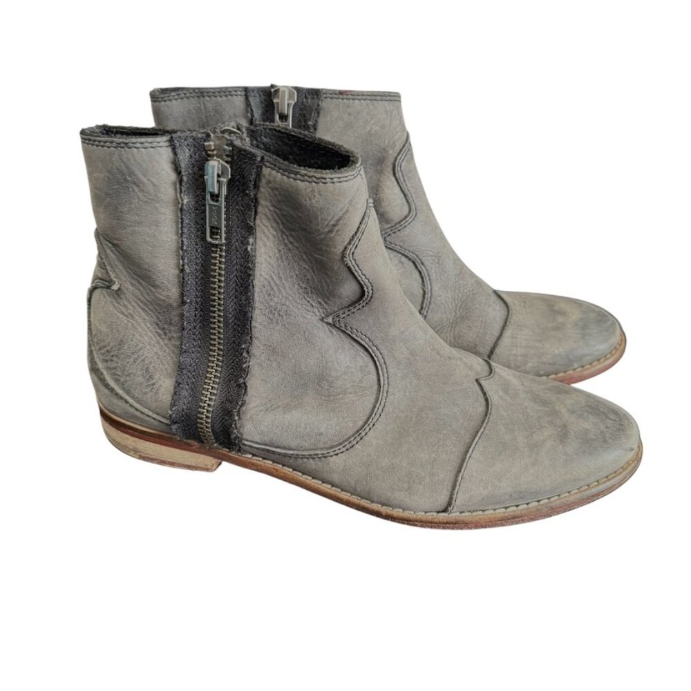 Free People Leather Distressed Bootie Women‎ 36 Grey Side Zippers Western Boho